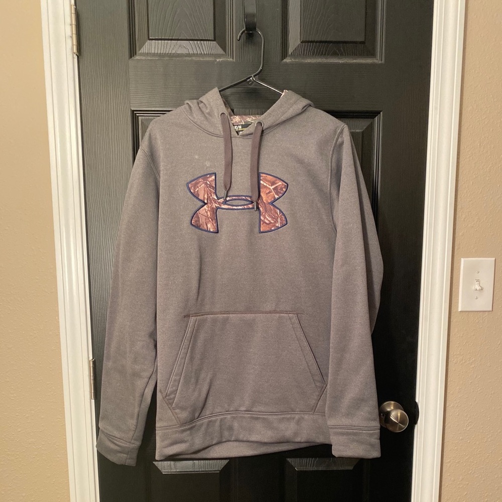 Under Armour hoodie